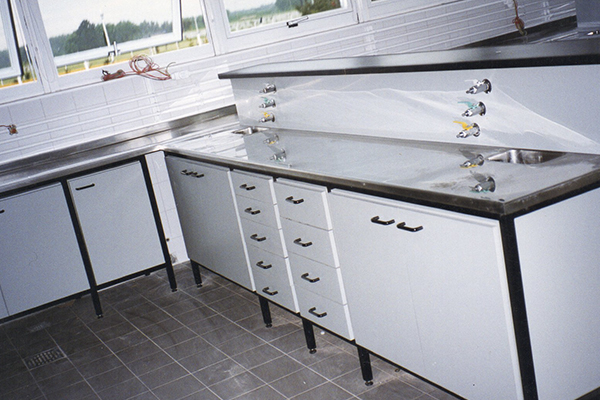 mueblres para laboratorios petroleros 